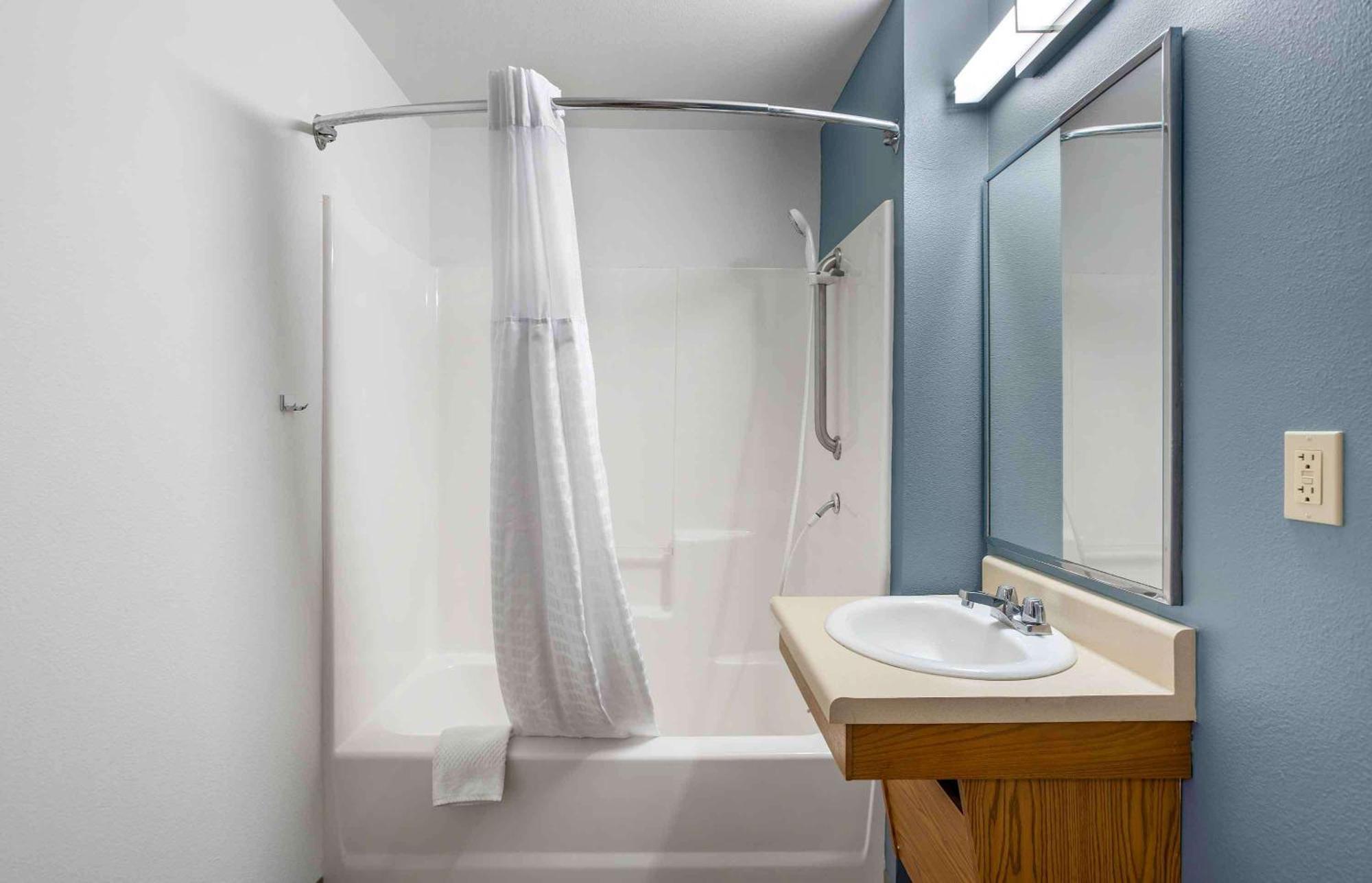 Extended Stay America Select Suites - Orlando - South Williamsburg Екстер'єр фото