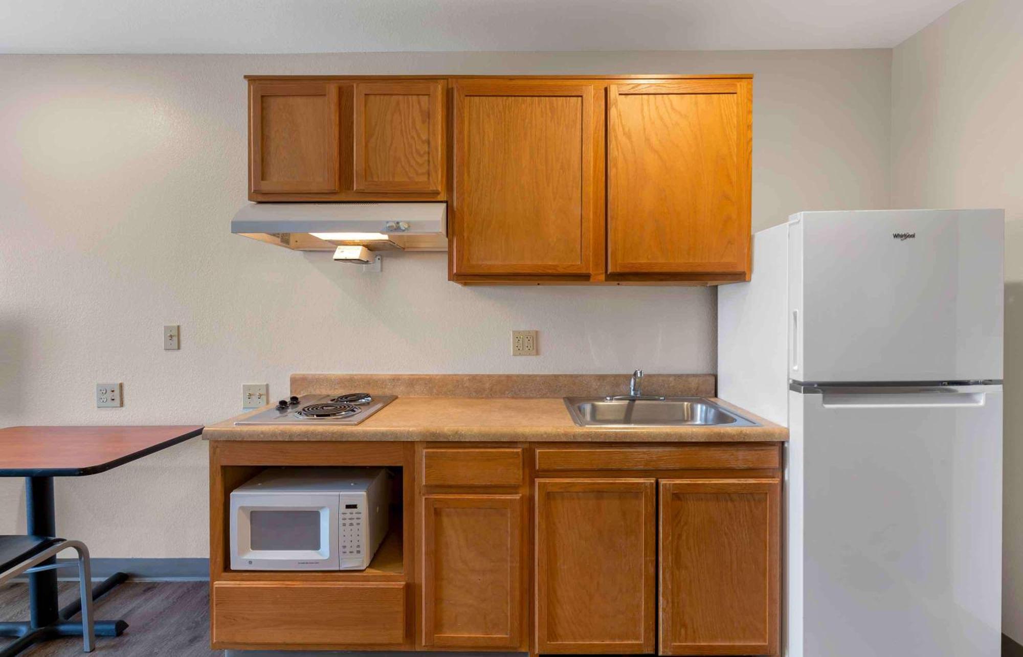 Extended Stay America Select Suites - Orlando - South Williamsburg Екстер'єр фото