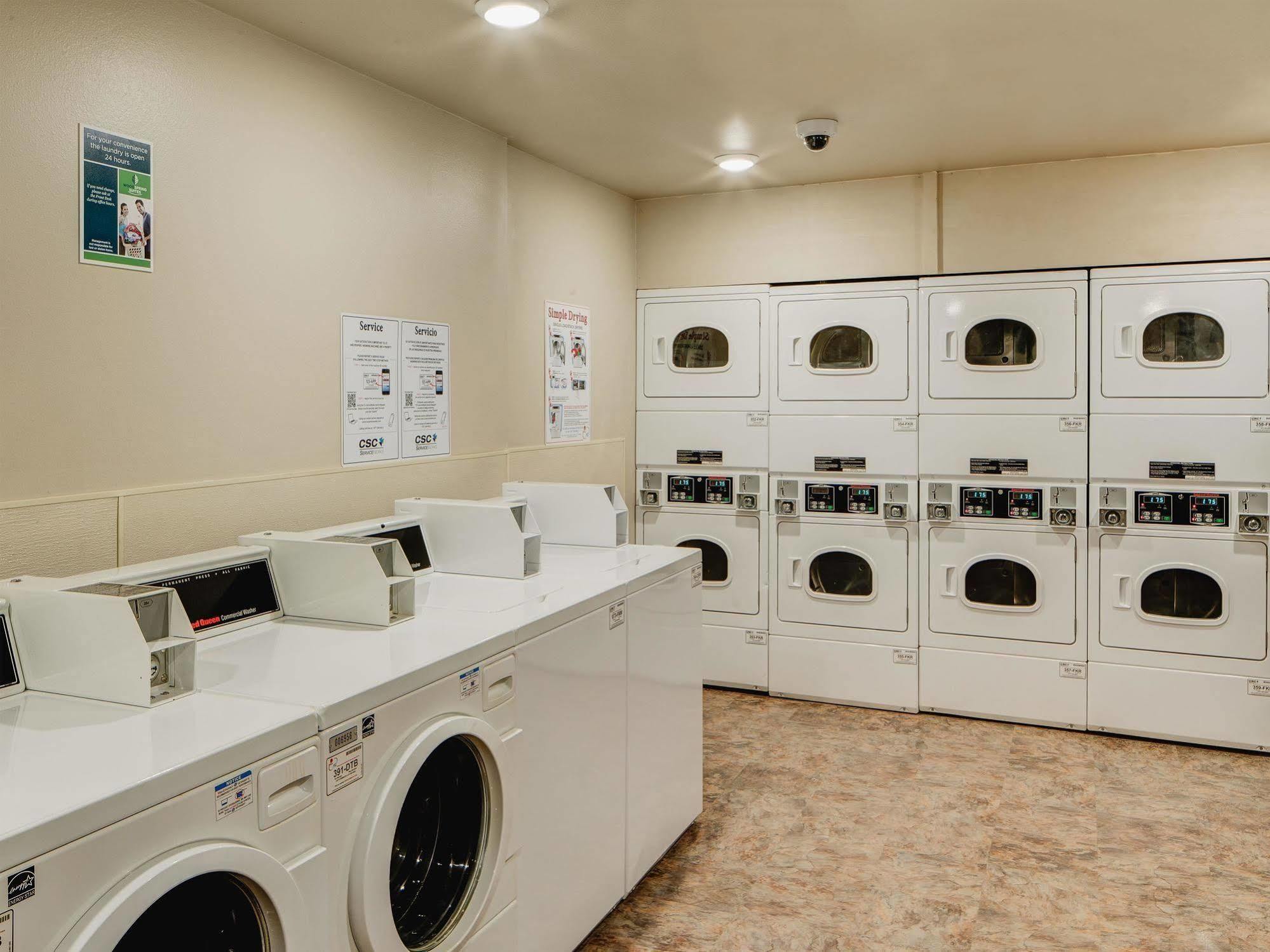 Extended Stay America Select Suites - Orlando - South Williamsburg Екстер'єр фото